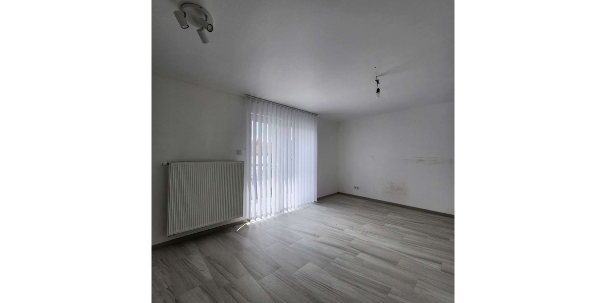RESERVIERT - Attraktiv modernisierte Doppelhaushälfte mit hohem Wohnkomfort in Katzenbach - Doppelhaushälfte Hütschenhausen Katzenbach | Angebot:27158632