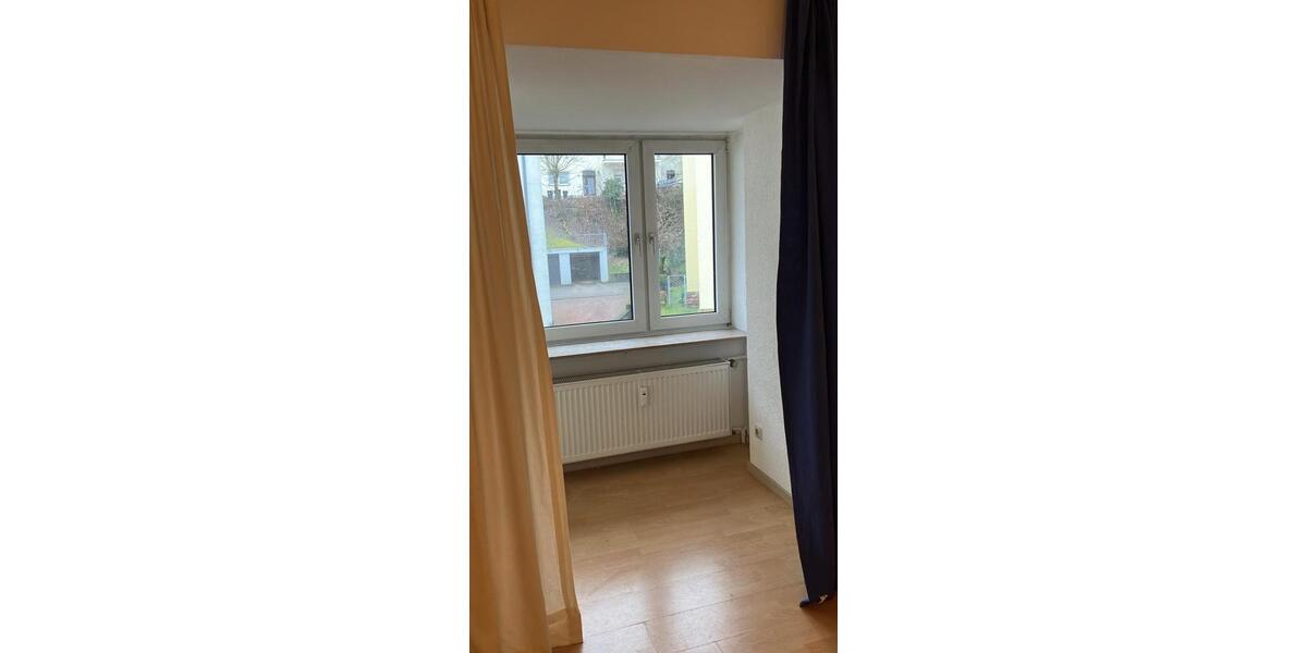 Etagenwohnung Saarbrücken Eschberg - 1 Zimmer, 33 m&sup2;, 79.000&euro; | Angebot:26114397