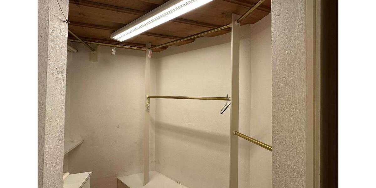 Dachgeschoßwohnung Pirmasens Niedersimten - 3 Zimmer, 102 m&sup2;, 750&euro; | Angebot:25148582