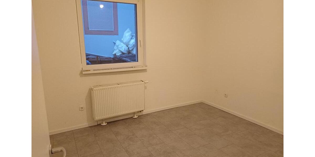 Erdgeschoßwohnung Pirmasens Niedersimten - 2 Zimmer, 55 m&sup2;, 360&euro; | Angebot:26038597