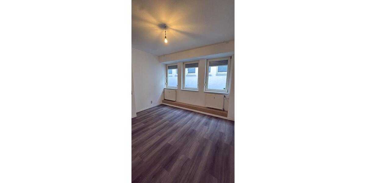 Etagenwohnung Sankt Wendel - 2 Zimmer, 60 m&sup2;, 650&euro; | Angebot:26000245
