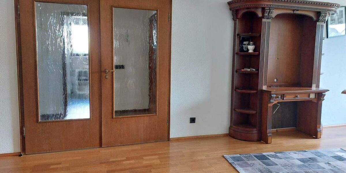 Bungalow Freisen Reitscheid - 8 Zimmer, 290 m&sup2;, 445.000&euro; | Angebot:25683918