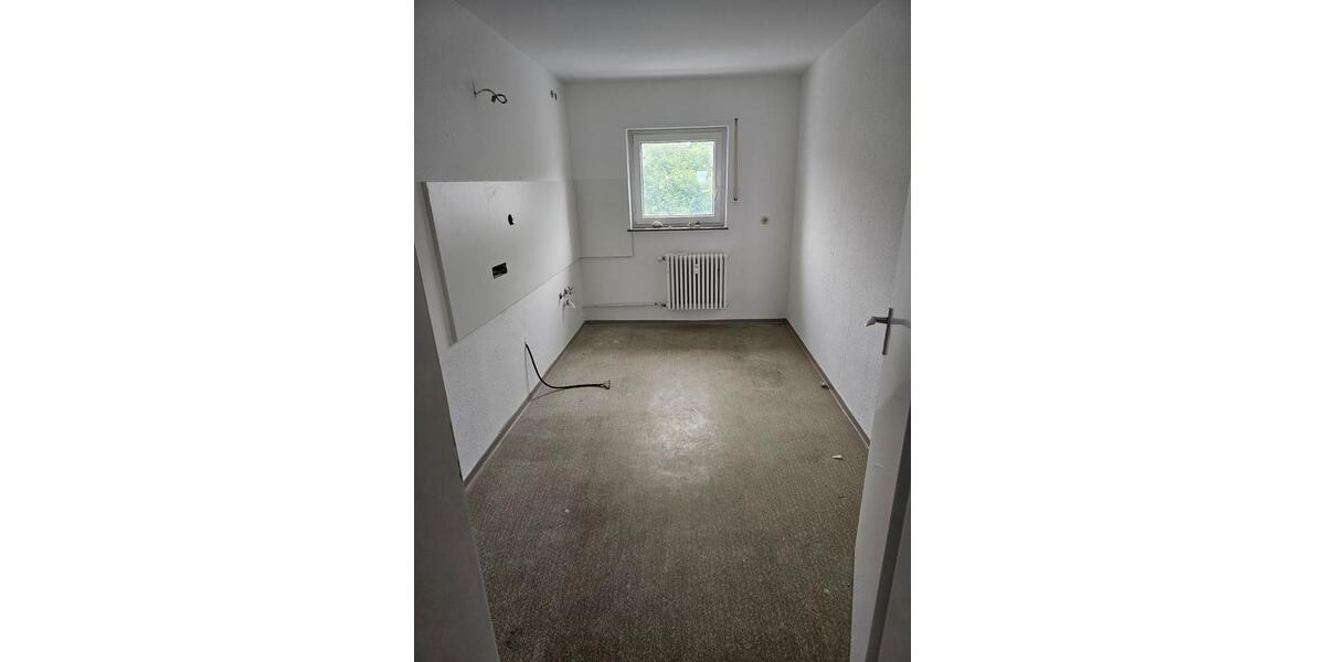 Etagenwohnung Pirmasens - 3 Zimmer, 73 m&sup2;, 350&euro; | Angebot:25228705