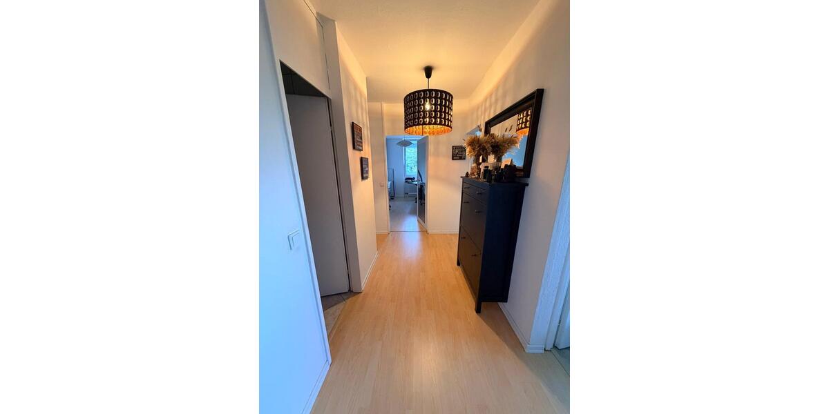 Etagenwohnung Homburg - 3 Zimmer, 73 m&sup2;, 1.050&euro; | Angebot:26552665