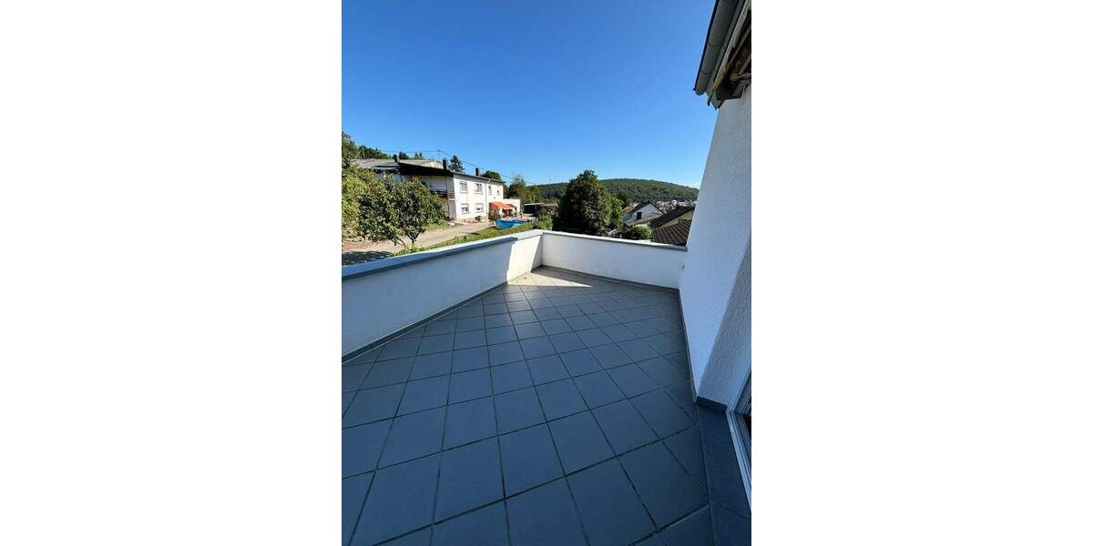 Mehrfamilienhaus, Wohnhaus Neunkirchen Wiebelskirchen - 6 Zimmer, 178 m&sup2;, 229.000&euro; | Angebot:25706021