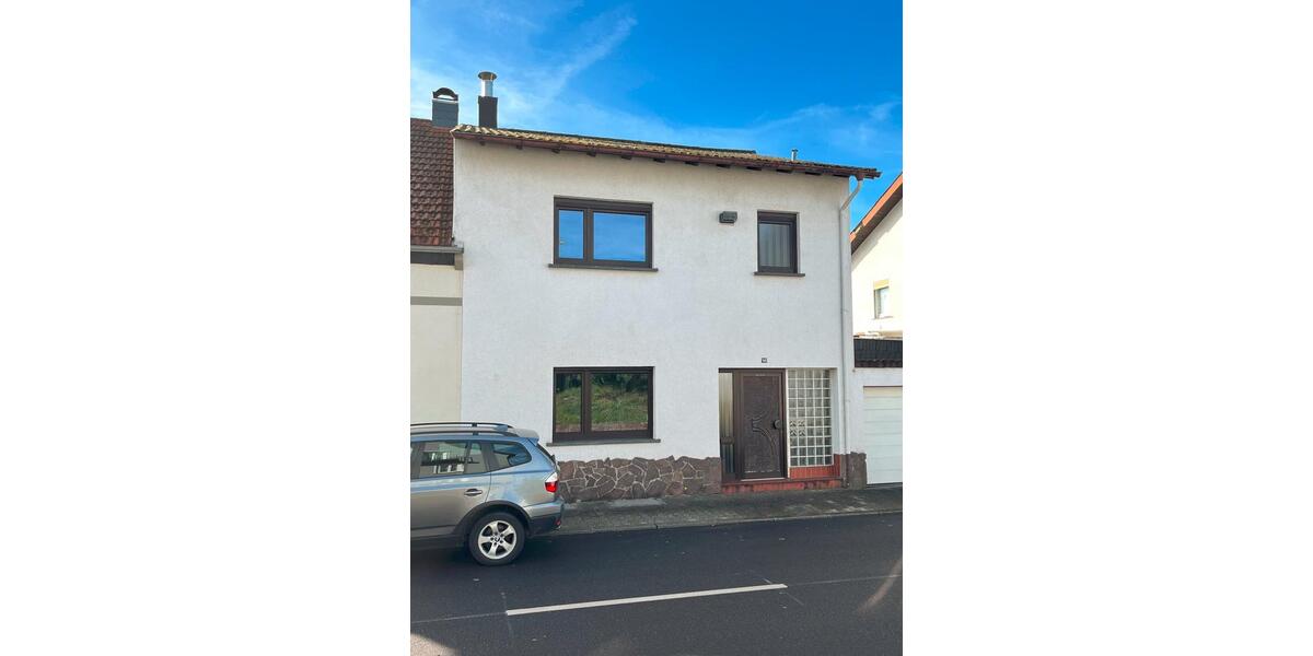 Doppelhaushälfte Sankt Wendel - 7 Zimmer, 140 m&sup2;, 245.000&euro; | Angebot:23042986