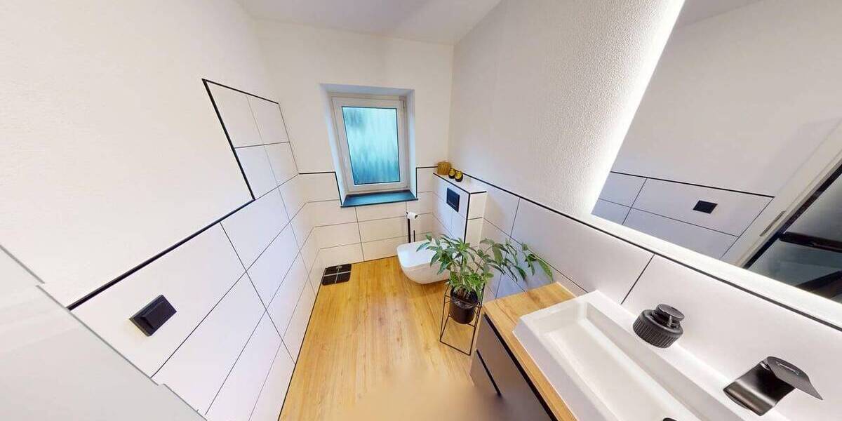 Einfamilienhaus Schiffweiler - 3 Zimmer, 95 m&sup2;, 199.000&euro; | Angebot:25984455