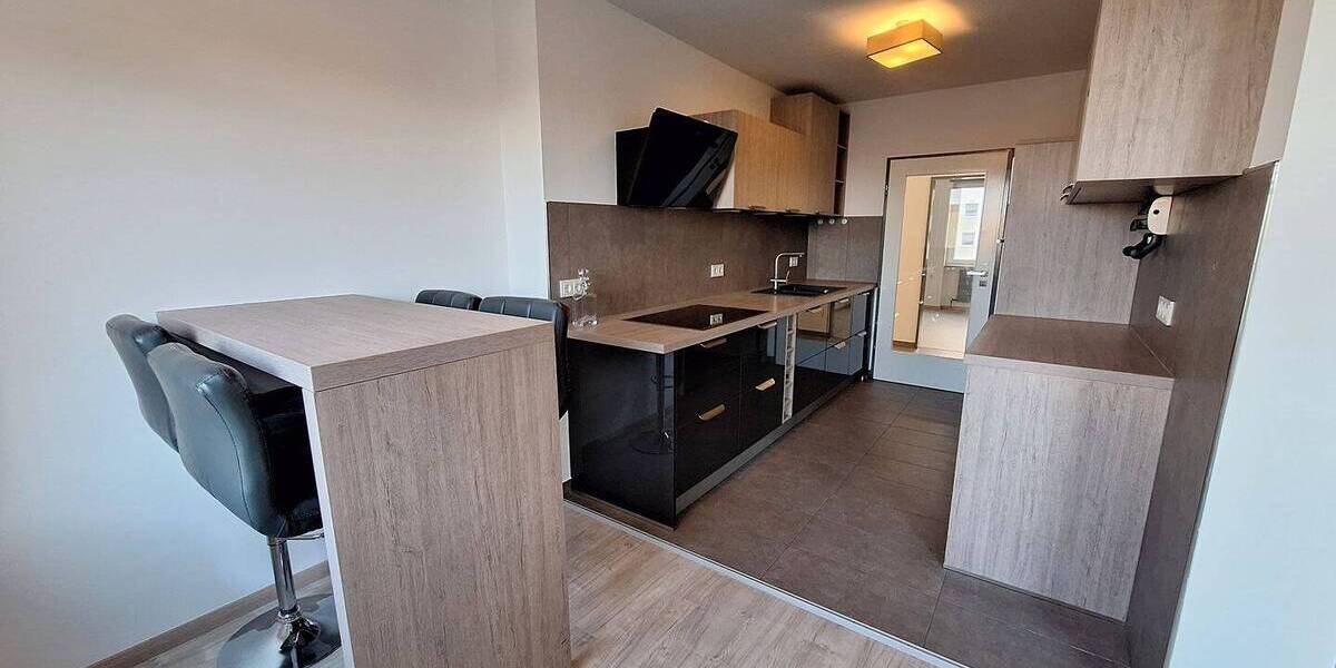 Etagenwohnung Saarbrücken Eschberg - 3 Zimmer, 82 m&sup2;, 175.000&euro; | Angebot:25695185