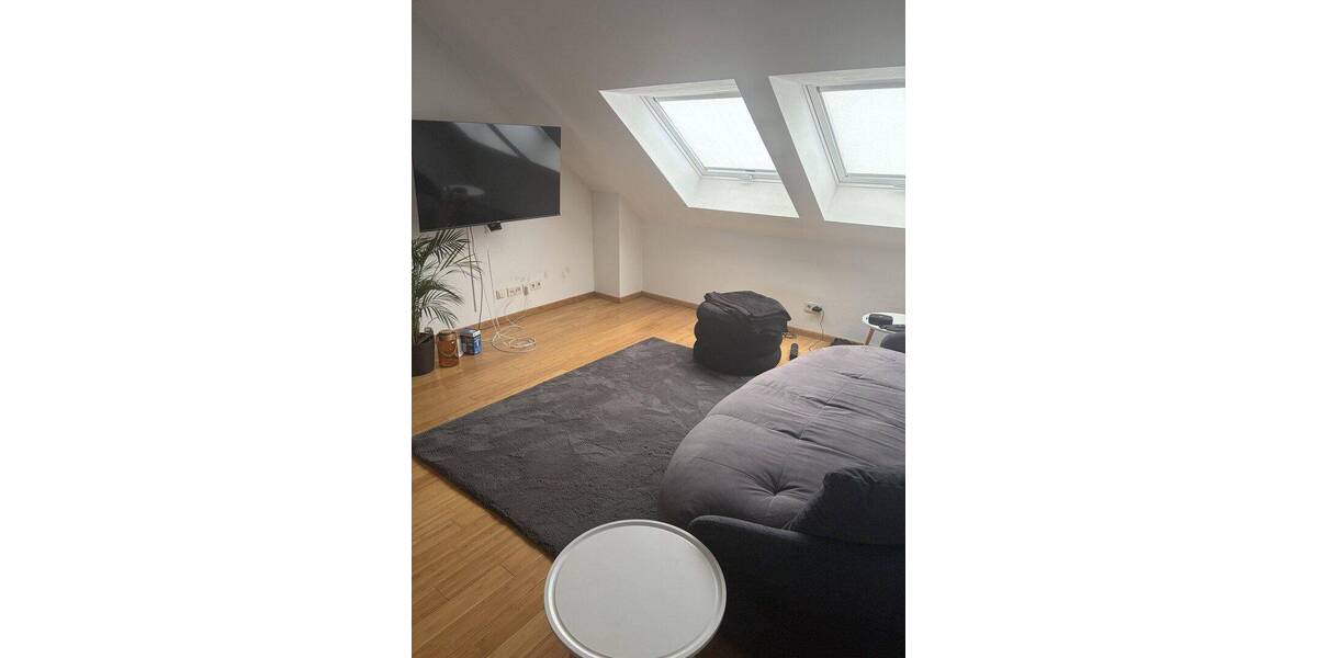 Etagenwohnung Saarbrücken Brebach-Fechingen - 3 Zimmer, 110 m&sup2;, 850&euro; | Angebot:26804260