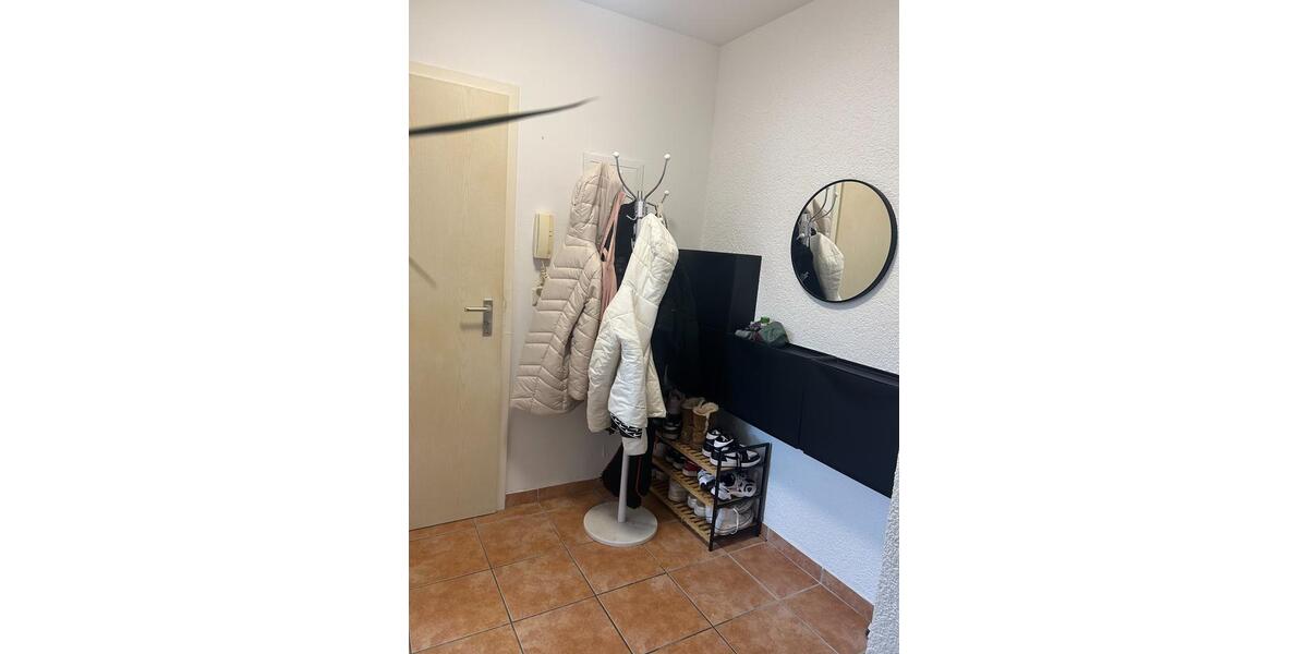 Etagenwohnung Friedrichsthal - 2 Zimmer, 60 m&sup2;, 450&euro; | Angebot:23704102