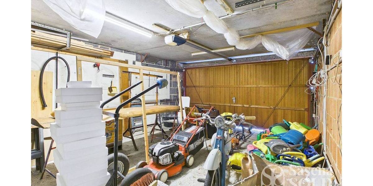 Freistehendes Einfamilienhaus mit Einliegerwohnung auf weitläufigem Grundstück mit Panoramablick - Einfamilienhaus Sankt Ingbert St. Ingbert | Angebot:26178655