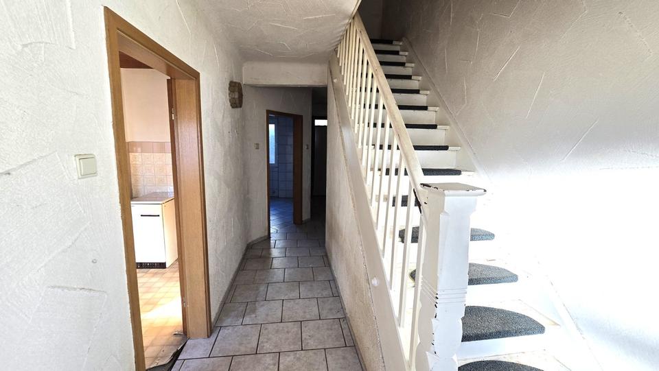 Reihenhaus Saarbrücken Dudweiler - 5 Zimmer, 110 m&sup2;, 85.000&euro; | Angebot:26780235
