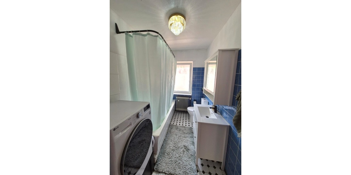 Ein-Zwei-Familien unter einem Dach – liebevoll renoviertes, freistehendes Zuhause mit Charakter - Zweifamilienhaus Linden Landkreis Kaiserslautern | Angebot:21577941