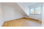 Dachgeschoßwohnung Sankt Ingbert - 3 Zimmer, 78 m&sup2;, 880&euro; | Angebot:25792280