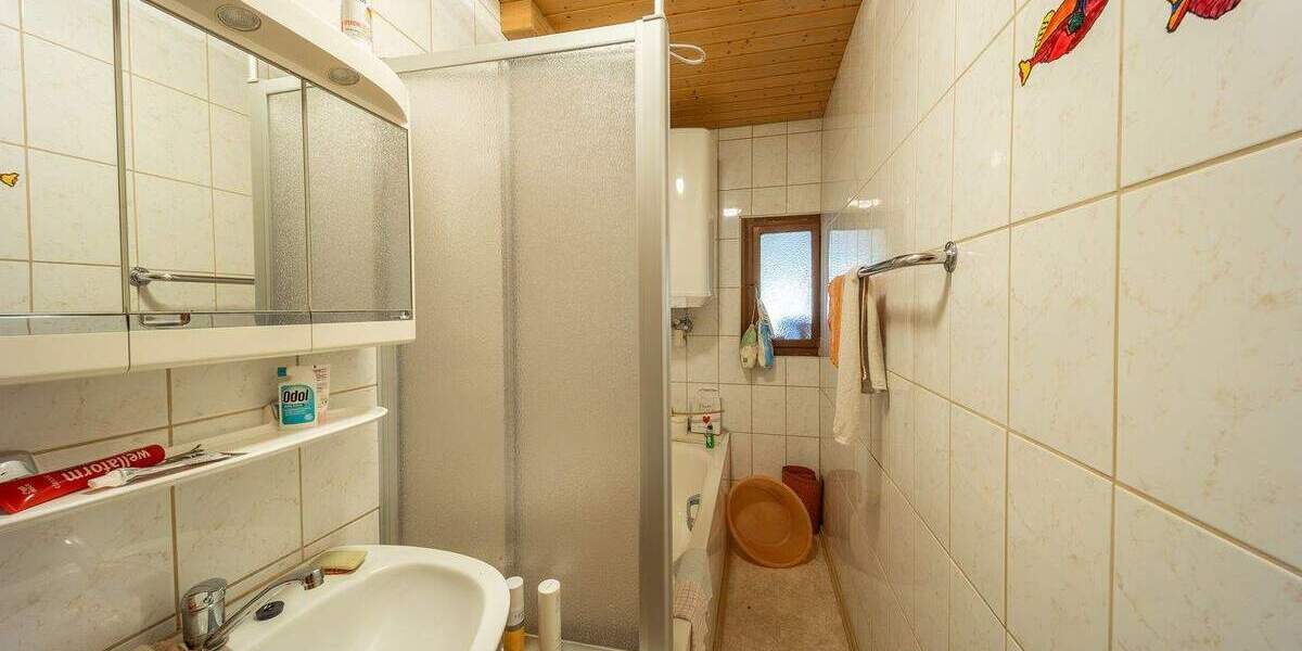 Einfamilienhaus Hornbach - 1 Zimmer, 290 m&sup2;, 225.000&euro; | Angebot:25776852
