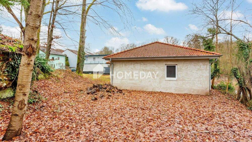 Bungalow Pirmasens Innenstadt - 4 Zimmer, 126 m&sup2;, 175.000&euro; | Angebot:25775247