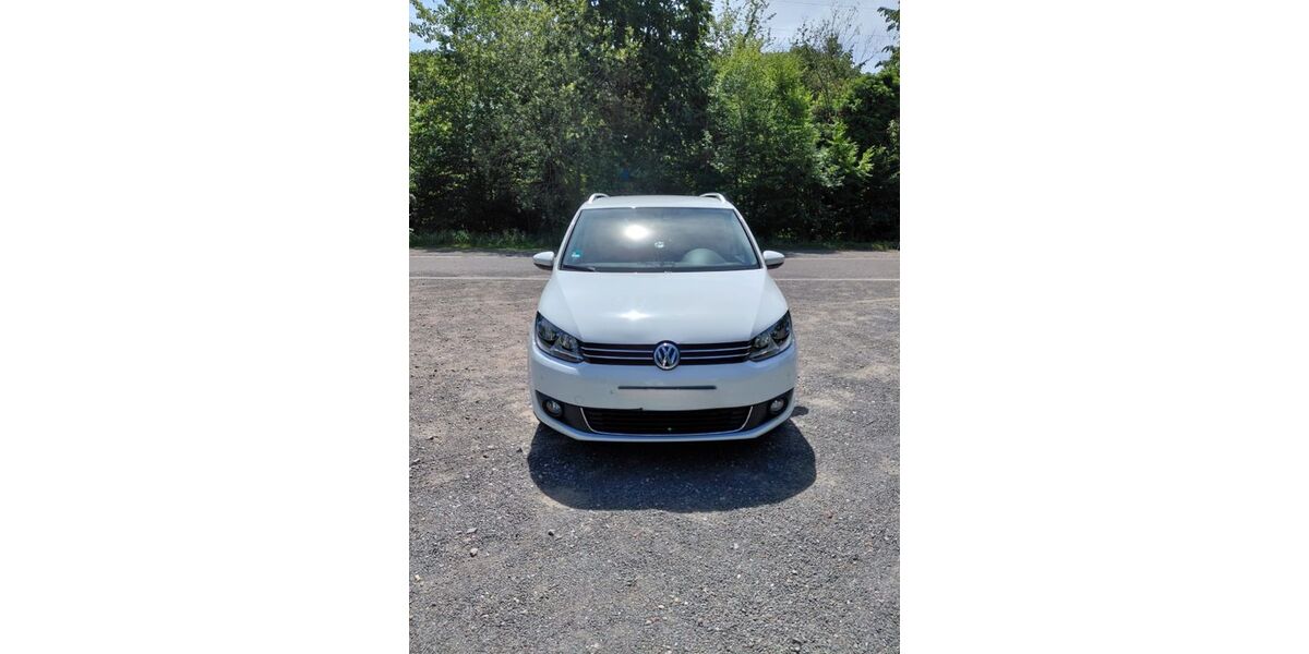 VW Touran 140.312 km 11.999 &euro; Sulzbach 66280