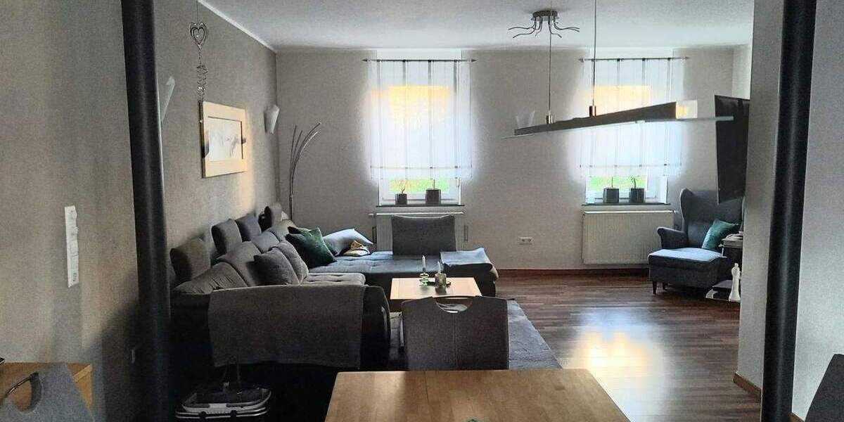 Mehrfamilienhaus, Wohnhaus Rodalben - 4 Zimmer, 125 m&sup2;, 215.000&euro; | Angebot:25683931