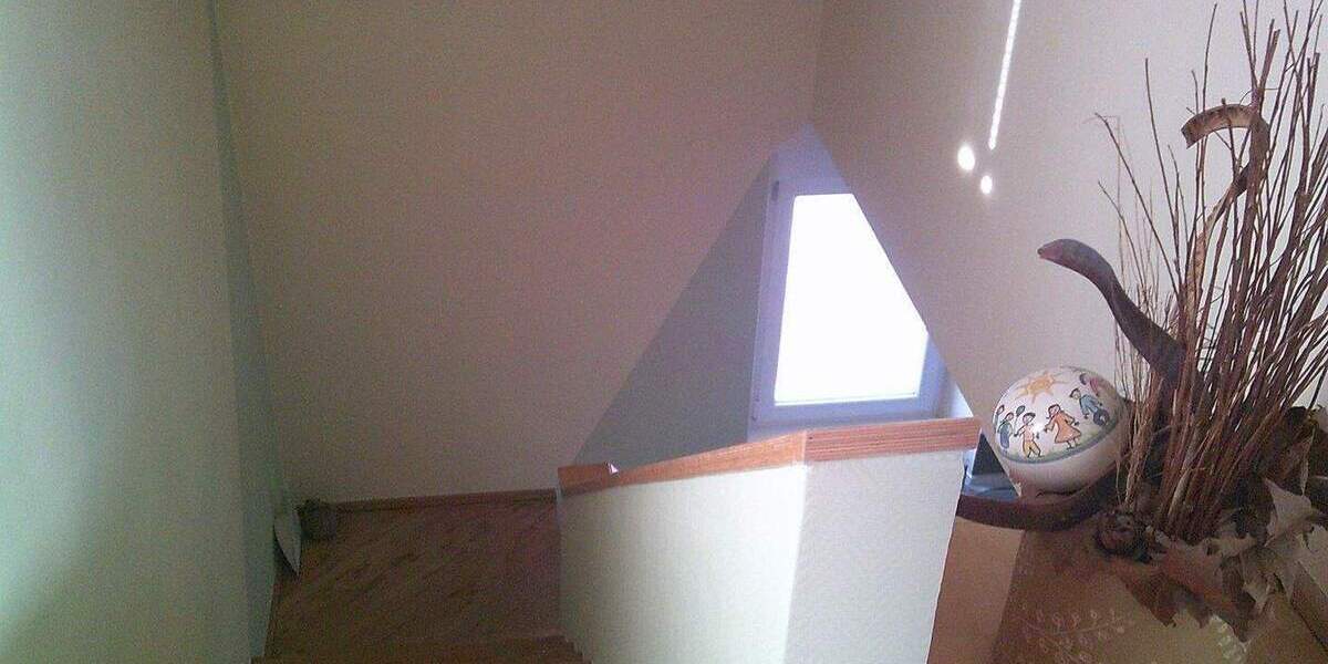 Einfamilienhaus Kirkel Kirkel-Neuhäusel - 3 Zimmer, 120 m&sup2;, 250.000&euro; | Angebot:26043507