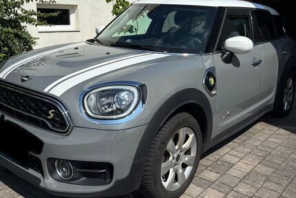 Mini Countryman SE (Cooper) 93.000 km 21.000 &euro; Heusweiler 66265