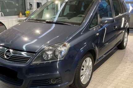 Opel Zafira 169.000 km 4.750 &euro; Marpingen 66646