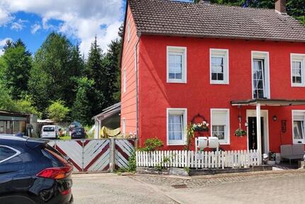 Haus Zweibrücken - 2 Zimmer, 130 m&sup2;, 245.000&euro; | Angebot:26120225