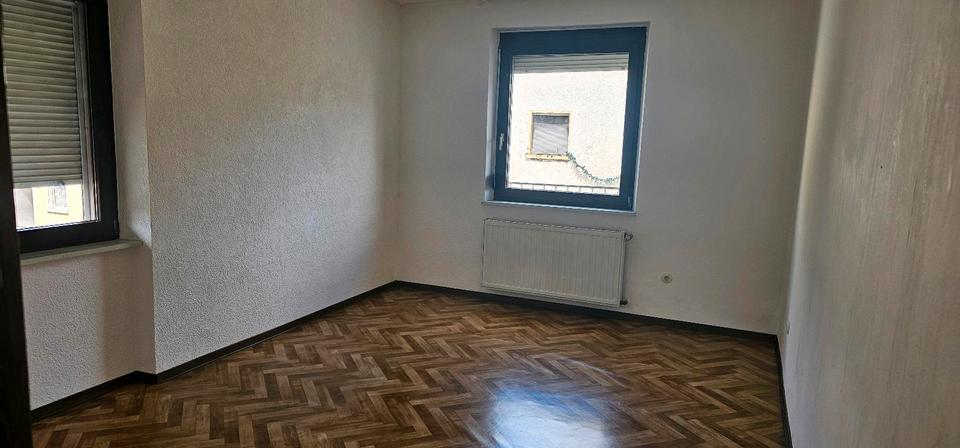 Etagenwohnung Neunkirchen - 3 Zimmer, 80 m&sup2;, 840&euro; | Angebot:13871433
