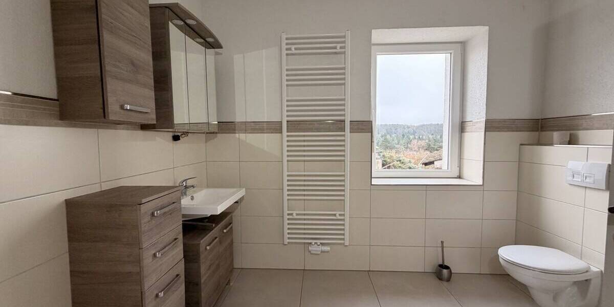 Mehrfamilienhaus, Wohnhaus Schiffweiler - 6 Zimmer, 184 m&sup2;, 265.000&euro; | Angebot:26641339