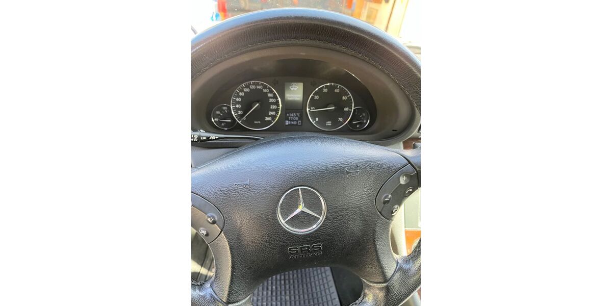 Mercedes-Benz C 200 177.000 km 3.050 &euro; Neunkirchen 66540