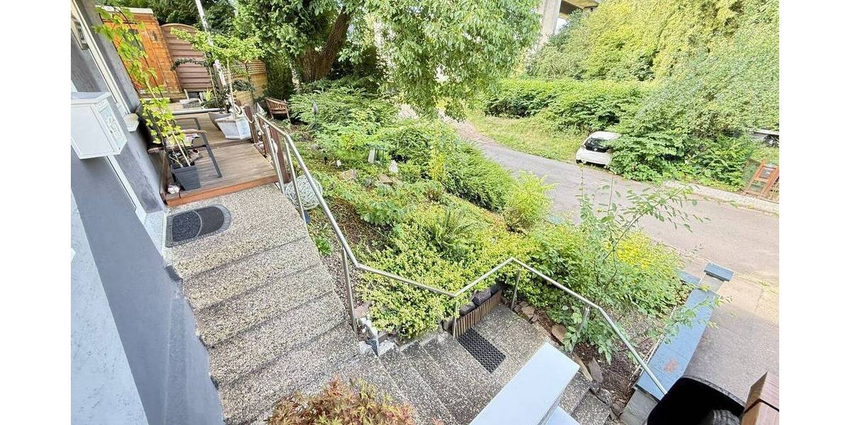 Mehrfamilienhaus, Wohnhaus Saarbrücken / Bischmisheim Bischmisheim - 7 Zimmer, 170 m&sup2;, 245.000&euro; | Angebot:25668691