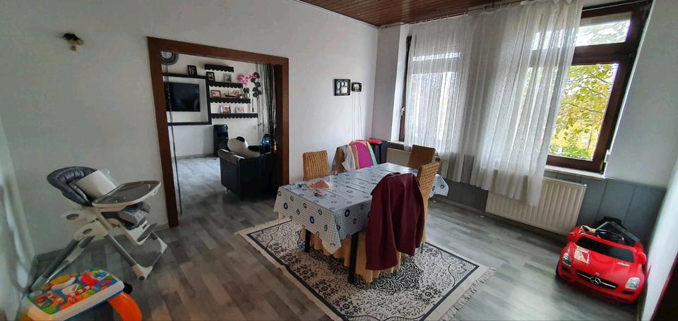 Etagenwohnung Neunkirchen - 4 Zimmer, 94 m&sup2;, 97.000&euro; | Angebot:26236981