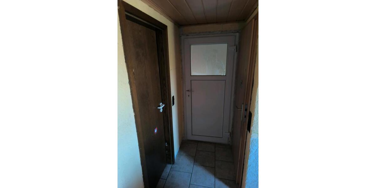 Dachgeschoßwohnung Quierschied - 2 Zimmer, 55 m&sup2;, 450&euro; | Angebot:25307880