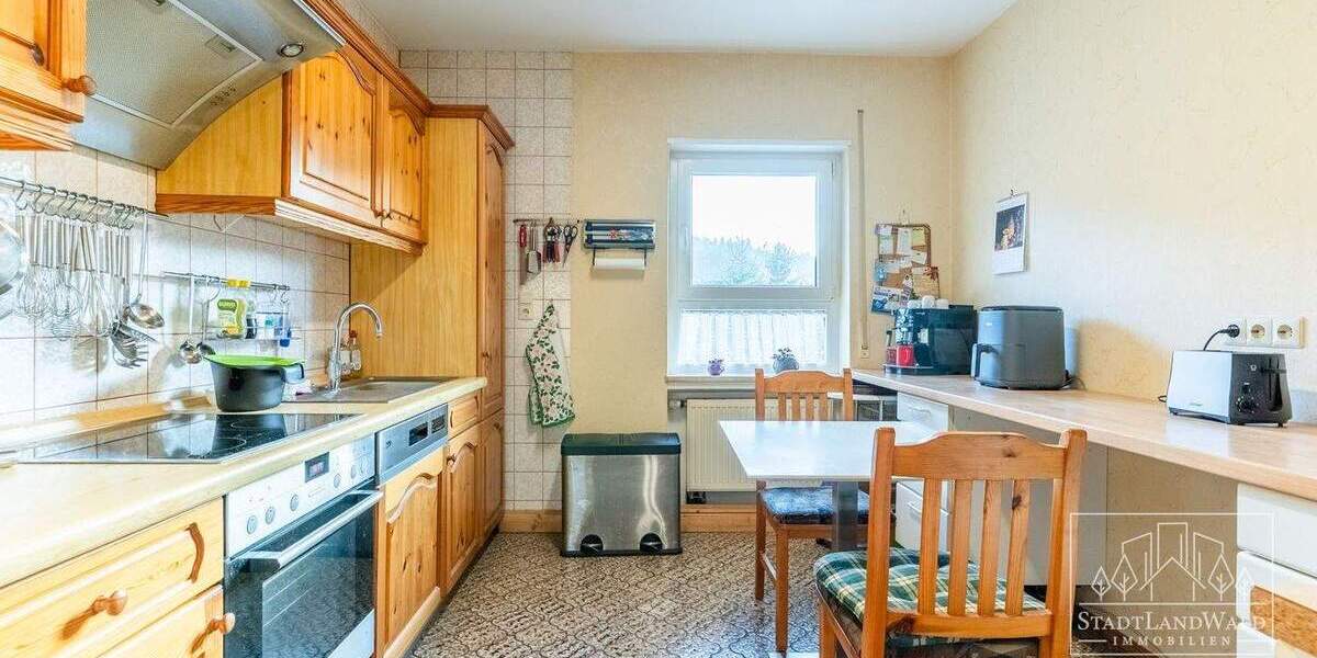 Einfamilienhaus Merzalben - 9 Zimmer, 220 m&sup2;, 319.500&euro; | Angebot:25733495