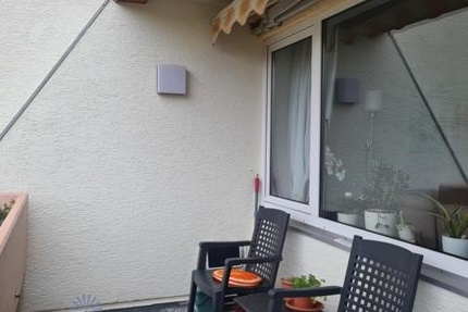 Schöne gepflegte 2 ZKB-Eigentumswohnung in Zentrumslage von Homburg - Wohnung Homburg | Angebot:21636625