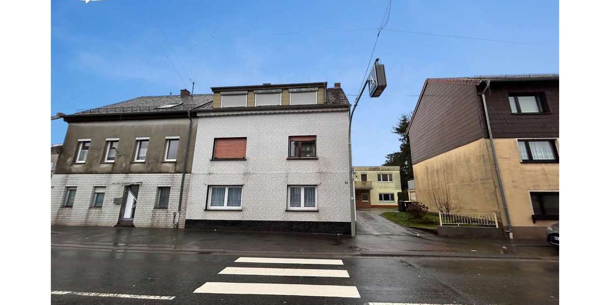 Einfamilienhaus Merchweiler - 12 Zimmer, 332 m&sup2;, 325.000&euro; | Angebot:25386481