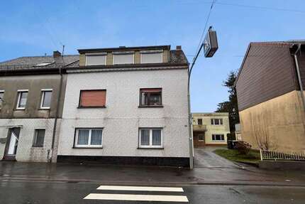 Haus Merchweiler - 12 Zimmer, 332 m&sup2;, 325.000&euro; | Angebot:25386481