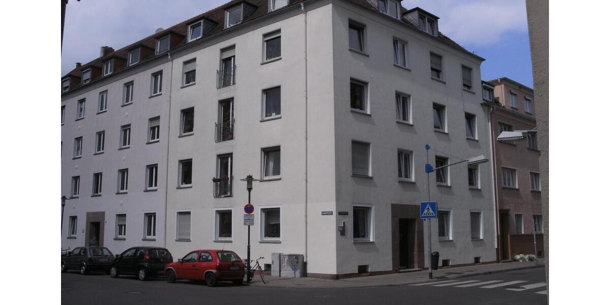 Etagenwohnung Saarbrücken - 3 Zimmer, 72 m&sup2;, 600&euro; | Angebot:25990166