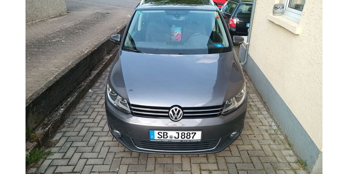VW Touran 236.000 km 5.999 &euro; Kleinblittersdorf 66271