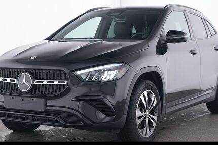 Mercedes-Benz GLA 180 2.578 km 41.780 &euro; Saarbrücken 66117