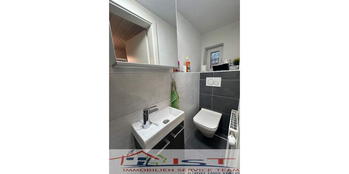 Einfamilienhaus Rammelsbach - 5 Zimmer, 130 m&sup2;, 145.000&euro; | Angebot:25732296