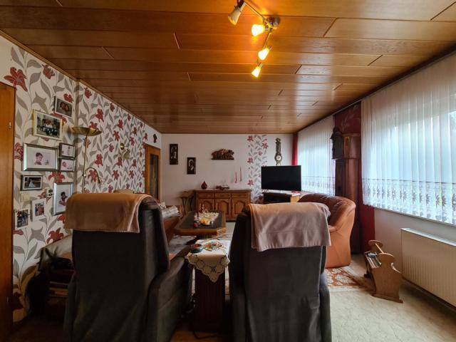 Topgepflegtes 1- bis 2-Familienhaus in idyllischer Ortsrandlage von Schönenberg-Kübelberg - Einfamilienhaus Schönenberg-Kübelberg | Angebot:26967106