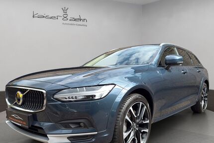 Volvo V90 Cross Country 38.664 km 47.090 &euro; Saarbrücken 66133