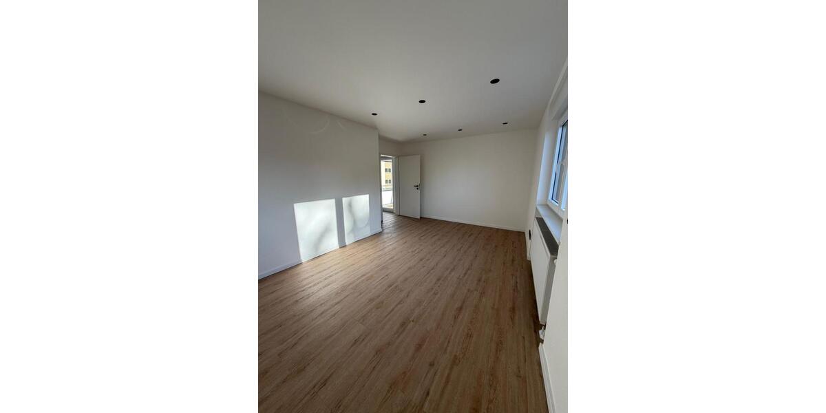 Etagenwohnung Saarbrücken Brebach-Fechingen - 4 Zimmer, 119 m&sup2;, 404.000&euro; | Angebot:26713767