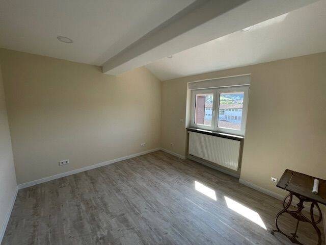 Doppelhaushälfte Rammelsbach - 8 Zimmer, 158 m&sup2;, 289.000&euro; | Angebot:25666636