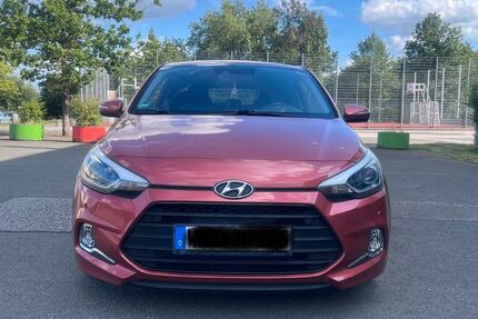 Hyundai i20 90.180 km 8.300 &euro; Oberthal 66649