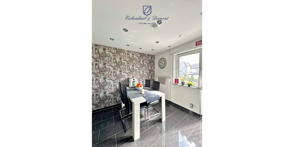 Mehrfamilienhaus, Wohnhaus Saarbrücken / Brebach Brebach-Fechingen - 9 Zimmer, 221 m&sup2;, 469.000&euro; | Angebot:26247471