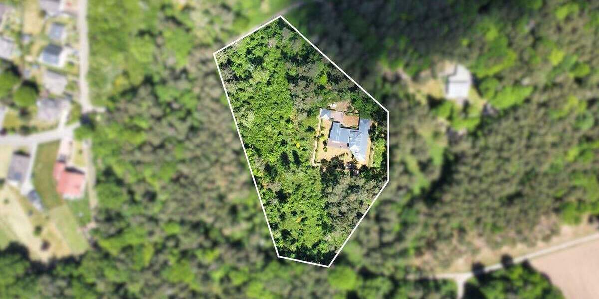 Bungalow Kirkel Limbach - 7 Zimmer, 244 m&sup2;, 790.000&euro; | Angebot:25773299