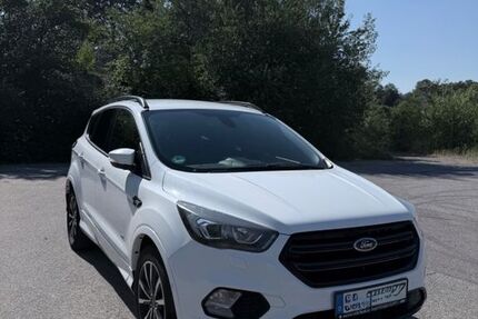 Ford Kuga 100.750 km 17.999 &euro; Quierschied 66287