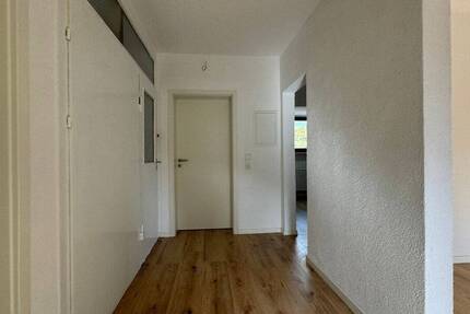 Helle sanierte 3-Zimmer-Dachgeschosswohnung in St. Ingbert-Rentrisch - Wohnung Saarbrücken Rentrisch | Angebot:26774938
