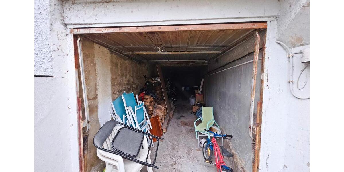 Reihenhaus Saarbrücken St. Arnual - 8 Zimmer, 170 m&sup2;, 290.000&euro; | Angebot:26114552